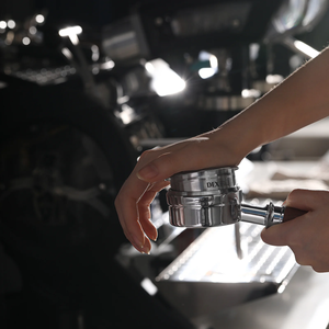 Tamis de Précision Barista de Luxe, Diamètre 58 mm, Capacité 20 g, Composant pour la préparation de l'espresso - Product Image 4