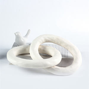 Chaîne longue massive en résine, maillons grands et creux, style moderne, mélange de couleurs, punk, multi-pièces, artisanale, pour décoration d'anniversaire et de maison - Product Image 6