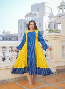Kurti Anarkali en rayonne à imprimé géométrique multi-formes pour femme, avec col mandarin et manches cloche, pour grandes tailles, usage quotidien - Product Image 2