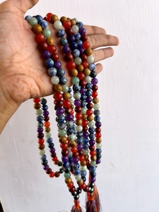 Venta al por mayor de Jap Mala de 7 Chakras, multicolor, pulido, de 8mm, 108 cuentas, de piedra de cristal, para sanación Reiki, RAIS AGATE - Product Image 2