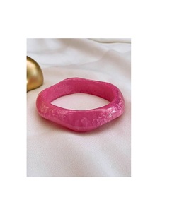 Pulseras de Resina Modernas y Duraderas, Joyería Ligera para Mujer, Uso Diario, Accesorios Elegantes para Atuendos Casuales - Product Image 1