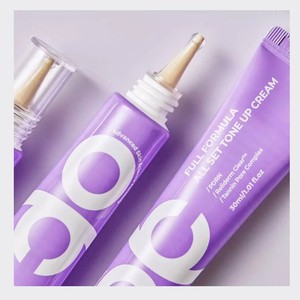 Crème de base de maquillage, fond de teint 3-Second Close-Fit OK Okeisyeon, formule complète, crème tonifiante tout-en-un 30ml - Product Image 1