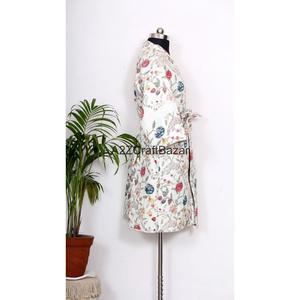 Kimono indien vintage 100% coton imprimé à motifs floraux, fait main pour femmes, avec trois manches quartier et ceinture - Style vacances - Product Image 4