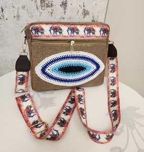 Sac à bandoulière imprimé éléphant avec fermeture éclair, accent crochet, multi-poches, pour le quotidien et les voyages - Product Image 3