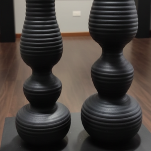 Ensemble de 2 vases à fleurs noirs mats, texturés horizontalement, style totem, vases en porcelaine modernes et hauts, décoration de table pour la maison - Product Image 4