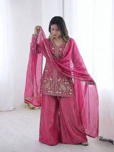 Nuevo conjunto de fiesta con top de seda Fendi pesada, pantalón Plazzo y dupatta, tela de seda Fendi pura con bordado pesado de lentejuelas. - Product Image 3