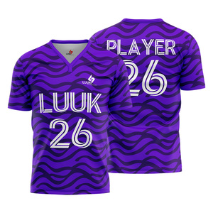 Ensemble de maillots de football personnalisés, uniforme de football haute performance, polyester respirant, vêtements de sport d'équipe, usine OEM - Product Image 1