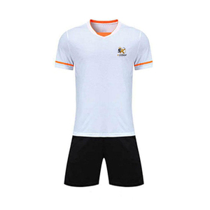 Vêtements de football imprimés numériquement, personnalisables avec votre propre logo, prix de gros, uniforme de football pour hommes - Product Image 1