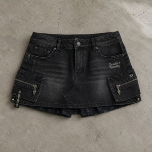 กระโปรงยีนส์ Cyber Cargo Denim Skort สำหรับผู้หญิง รุ่น Y2K สีดำฟอก ทรงมินิสั้นเอวต่ำ พร้อมกระเป๋าซิป และดีไซน์สไตล์สตรีทแวร์ - Product Image 6