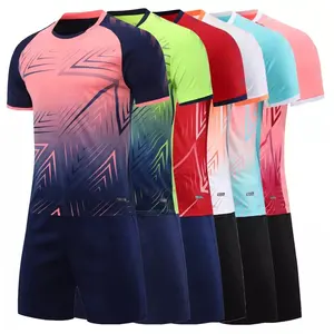 Factory Wholesale Soccer Uniform Set Professional Sports Wear 2024 New Arrival 100% Original Fabric High Quality Soccer Uniform