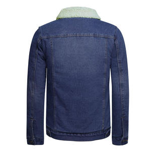 Veste en jean délavé personnalisable avec logo, style rétro, design élégant, en coton confortable, pour activités sportives en extérieur - Product Image 5