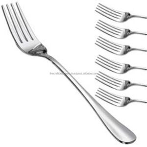 Juego de cubiertos de metal de doble tono con acabado plateado y negro Ideal para elegantes comedores y restaurantes de hoteles - Product Image 5