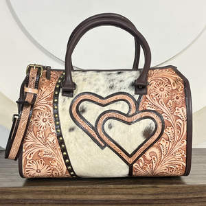 Grand sac de voyage en cuir de vachette façonné à la main, motif cœur, sac à main vintage floral, parfait pour les femmes - Product Image 4