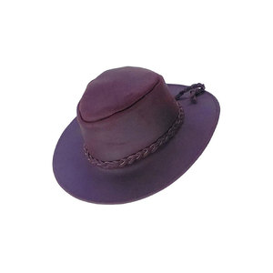 Sombrero vaquero morado de ala ancha con banda trenzada de fieltro no tejido - Product Image 1