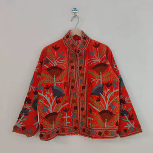 Chaqueta de terciopelo naranja Suzani bordada a mano, abrigo estilo indio hecho a mano, túnica nupcial boho, chaqueta para festivales, regalo para ella/él - Product Image 1