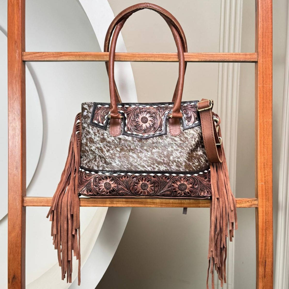 สีน้ำตาล