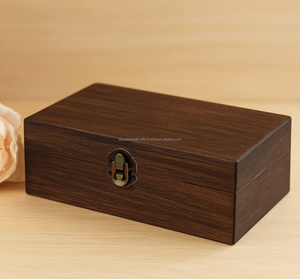 Boîte de rangement en bois rustique faite à la main pour la décoration de la maison, grande, avec couvercle à charnières, pour les objets de valeur - Product Image 3