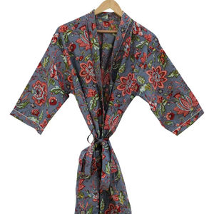 Bata Kimono de Algodón Suave y Transpirable con Estampado Digital de Dibujos Animados para Mujer, Camisón de Verano Hecho a Mano con Cuello en V y Elástico, de Naaz Textile - Product Image 1