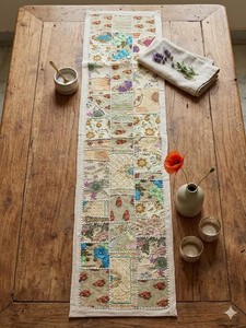 Camino de Mesa Bordado Indio con Parches, Tela de Sari de Algodón, Decoración de Pared - Product Image 3