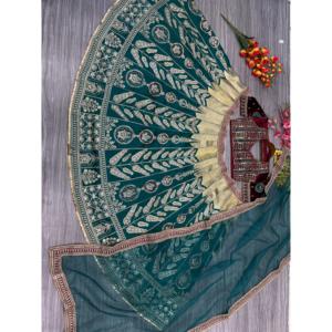 Lehenga Choli de seda de diseñador para fiestas con hermoso trabajo de bordado. - Product Image 4