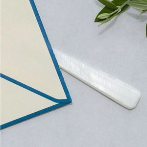 Ouvre-lettre artisanal en nacre avec manche en coquillage naturel – Élégant outil de bureau pour ouvrir les enveloppes – Fournisseur - Product Image 2