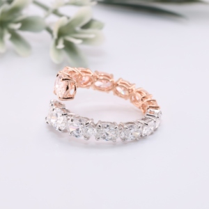 Anillo de Diamantes de Laboratorio Ovalados en Oro Blanco y Oro Rosa de Dos Tonos, Anillo de Eternidad en Espiral con Diamantes Rosados de Lujo para Aniversario de Bodas - Product Image 4