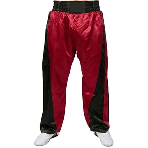 กางเกงขาสั้น MMA BJJ แบบไม่ใช้ผ้าป้องกันการเสียดสี ขายส่ง ผลิตจากผ้าสแปนเด็กซ์และโพลีเอสเตอร์ แห้งเร็ว ระบายอากาศได้ดี เหมาะสำหรับการฝึกซ้อมแบบ Grappling มีโลโก้ด้านหน้า - Product Image 3