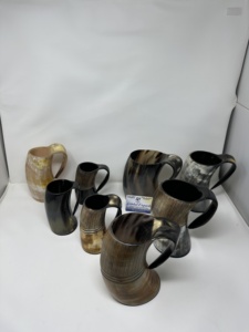 Jarra de Cerveza Vikinga de Alta Calidad Inspirada en la Edad Media, con Diseño de Animal/Amor/Ángel, Ecológica, Hecha a Mano, de Cuerno de Búfalo con Forma Natural - Product Image 5