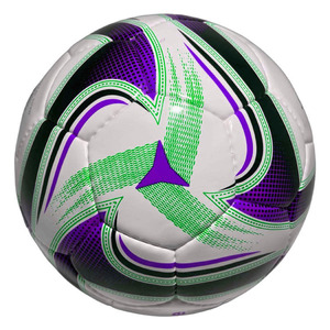 Ballon de football promotionnel pour des fins publicitaires, design de logo personnalisé, ballons hybrides, service OEM, prix de gros Pakistan. - Product Image 6