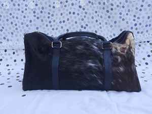 Sac de voyage vintage en cuir de vachette à poils, sac de week-end léger grande capacité avec fermeture éclair LHODB-0140 - Product Image 4