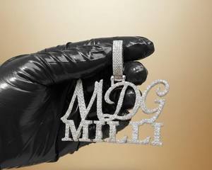 Colgante de moissanita VVS con diseño personalizado, joyería fina, colgante con inicial de letra, colgante con nombre, colgante hip hop completamente cubierto de circonitas para mujer - Product Image 2