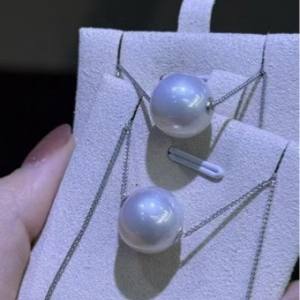 Collier polyvalent Kroos avec pendentif cœur étoilé et perle d'eau douce naturelle de 5 à 8 mm à haute brillance - Product Image 3