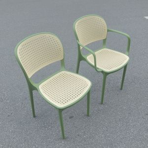 Silla de Restaurante Apilable TM08 de Ratán Sintético |   Silla de Comedor de Plástico PP Resistente y Ecológica para Exteriores, Cafeterías y Banquetes - Product Image 5