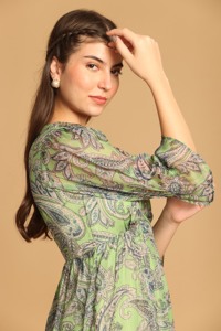 Vestido Moderno con Estampado Verde, Vestido Casual para Mujer, Ropa Cómoda para Uso Diario, Disponible al Mejor Precio - Product Image 6