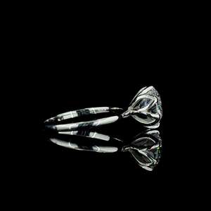 แหวนเงินแท้ 925 ประดับมอสซาไนต์ ดีไซน์คลาสสิก สวยหรูดุจเพชร เหมาะสำหรับผู้หญิง สวมใส่ได้ทุกวัน ใช้ในงานเฉลิมฉลอง หรือเป็นของขวัญส่งเสริมการขาย - Product Image 3