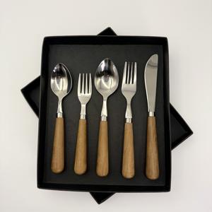 Juego de cubiertos de acero inoxidable 202 estilo japonés con mango de madera, pulido espejo, utensilios de mesa occidentales para fiestas, cuchillo, tenedor, cuchara - Product Image 2