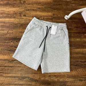 Shorts décontractés techniques pour hommes personnalisés, taille élastique avec cordon de serrage, légers, en tissu molletonné, vente en gros - Product Image 6