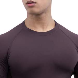 Camiseta Deportiva de Compresión para Hombre, Personalizada, al por Mayor, de Manga Corta, Secado Rápido, Transpirable, para Gimnasio, Entrenamiento, Running, Fitness - Product Image 1