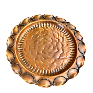 Assiettes de présentation rondes de luxe en argent martelé élégantes pour la décoration de tables de mariage, d'hôtels et de banquets - Product Image 6