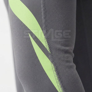 Manchons de compression personnalisables en tissu sport doux, très extensibles, respirants et écologiques pour l'entraînement - Product Image 6