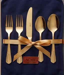 Juego de cubiertos Celeste Art Deco con acabado espejo en acero inoxidable y mangos planos y gruesos para hotel, bodas y restaurantes. - Product Image 3