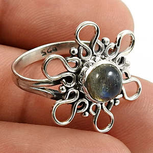 Anillo étnico solitario de labradorita natural y plata 925 para mujer, hermosa joyería bohemia, regalo perfecto para ella al precio más bajo. - Product Image 2
