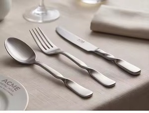 Ensemble de couverts de luxe pour la restauration moderne, collection de cuillères, fourchettes et couteaux pour usage commercial - Product Image 3
