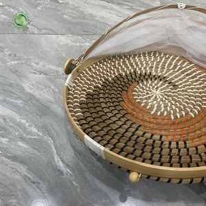 Seagrass food <b>cover</b> with swirling pattern Kitchenware and <b>table</b> decoration Wholesale eco-friendly Made in Viet Nam - Product Image 5