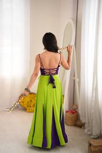 Spécial Navratri : Robe longue ethnique pour femme en rayonne lourde, broderie Gota Patti, travail au fil, infroissable, séchage rapide, extensible - Product Image 4