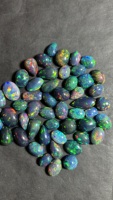 Opale noire naturelle à 100 %, cabochon AAA+ – Opale d'Éthiopie Welo avec jeu de feux vifs |   Pierres précieuses en vrac de formes et de tailles variées pour la bijouterie