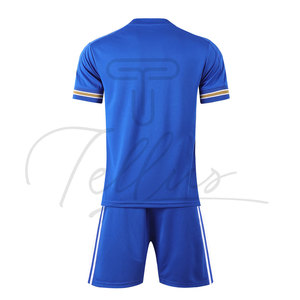 Uniforme de Fútbol Personalizable al por Mayor, Equipo de Fútbol con Logotipo Impreso Personalizado, Hecho en Pakistán, Diseña Tu Propio Uniforme de Fútbol - Product Image 4