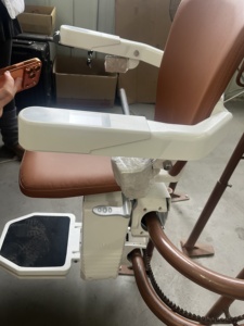 Nouveau monte-escalier vertical pour personnes âgées, à commande hydraulique, pour usage intérieur et extérieur, hôtels et installation domestique - Product Image 1