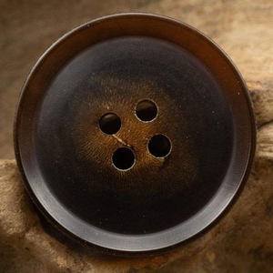 Botones de Cuerno 100% Genuinos de Calidad Premium Ecológicos y Sostenibles, Hechos a Mano con Cuerno de Búfalo Natural, Acabado Liso y Pulido, Duraderos y Rústicos - Product Image 2
