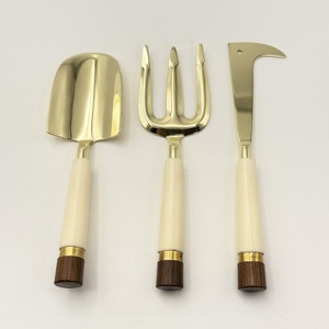 Herramientas de Jardinería de Metal de Primera Calidad Ecológicas, Estilo Moderno, Diseño Exclusivo, Herramientas Manuales de Jardinería a Precio Económico - Product Image 1